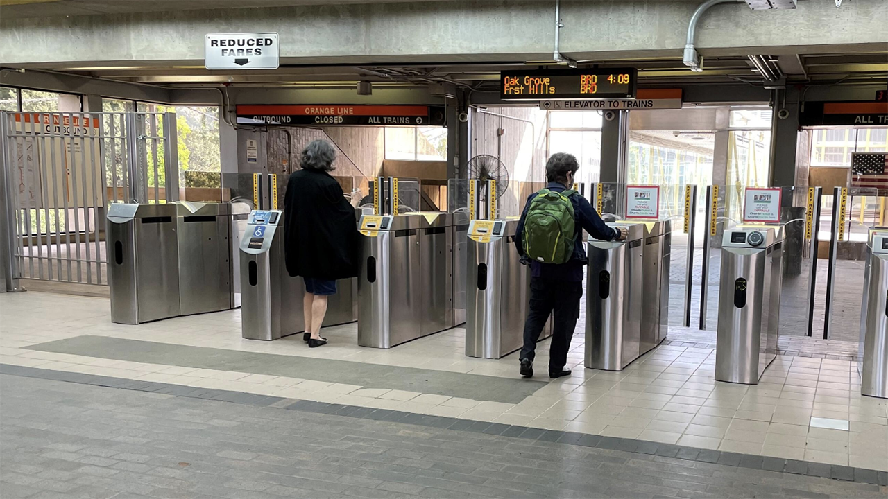 Contactless fare payment is slated for rollout at MBTA this summer on subways, buses and any above-ground Green Line trains, according to Boston’s WBZ-TV, a CBS affiliate. (MBTA Photograph)