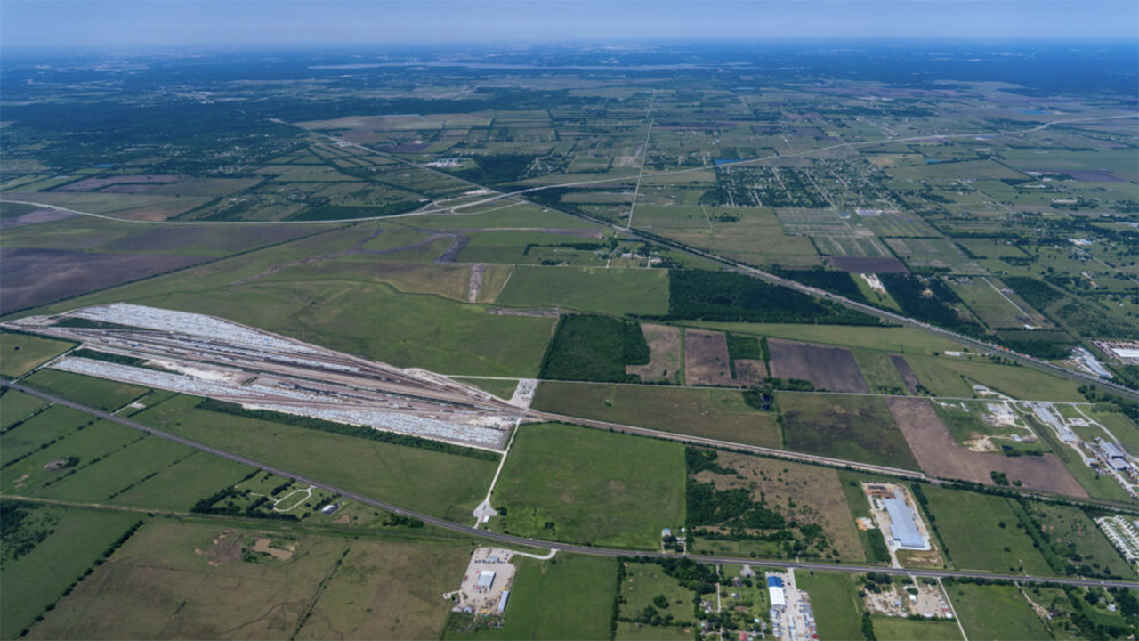 Pictured: Chemvest Holdings US Inc.’s 13.7-acre dual rail-served site in Gulf Inland Logistics Park. (Liberty Development Partners Photograph)